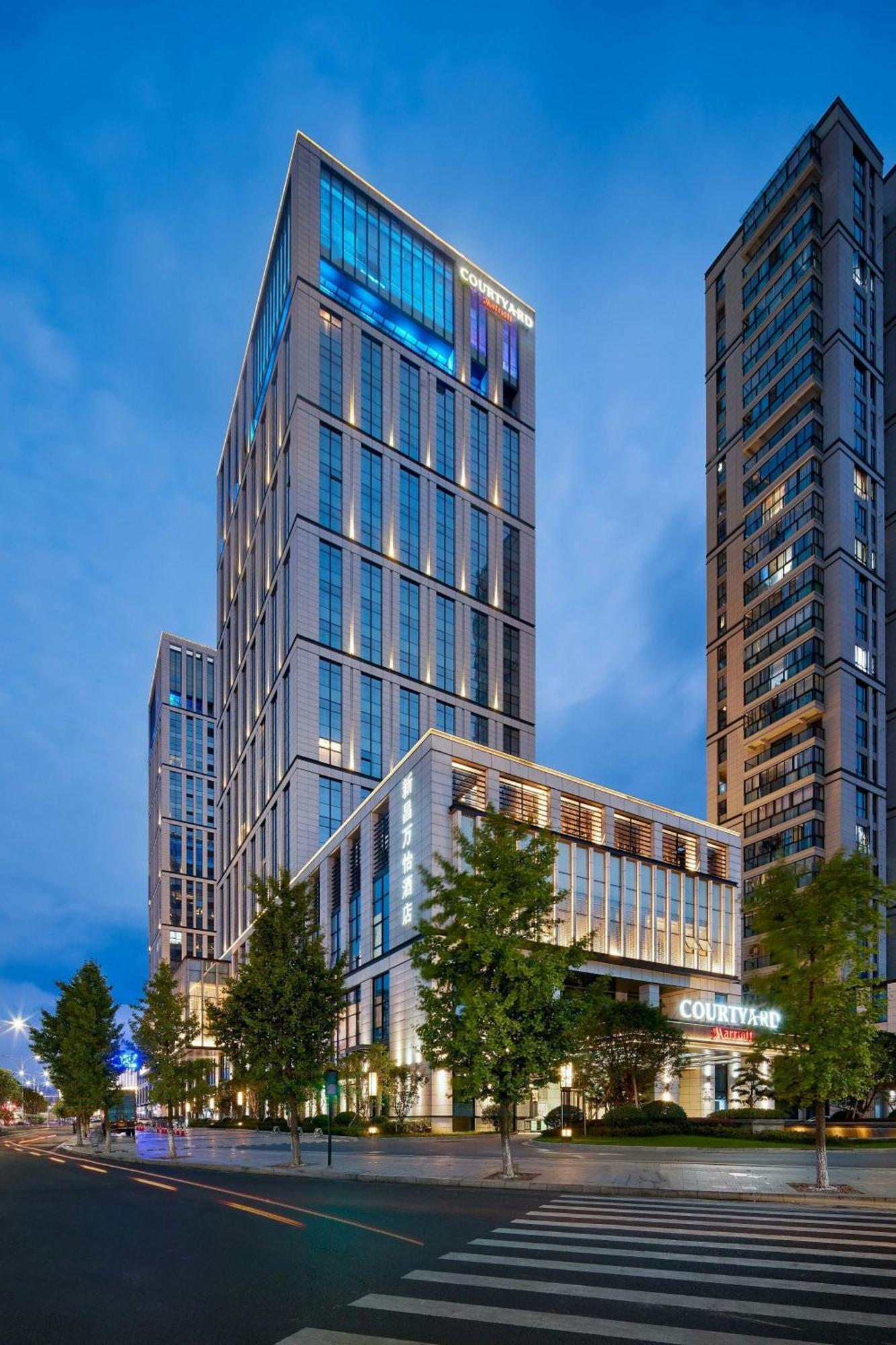 Courtyard By Marriott Hszincsang Kültér fotó