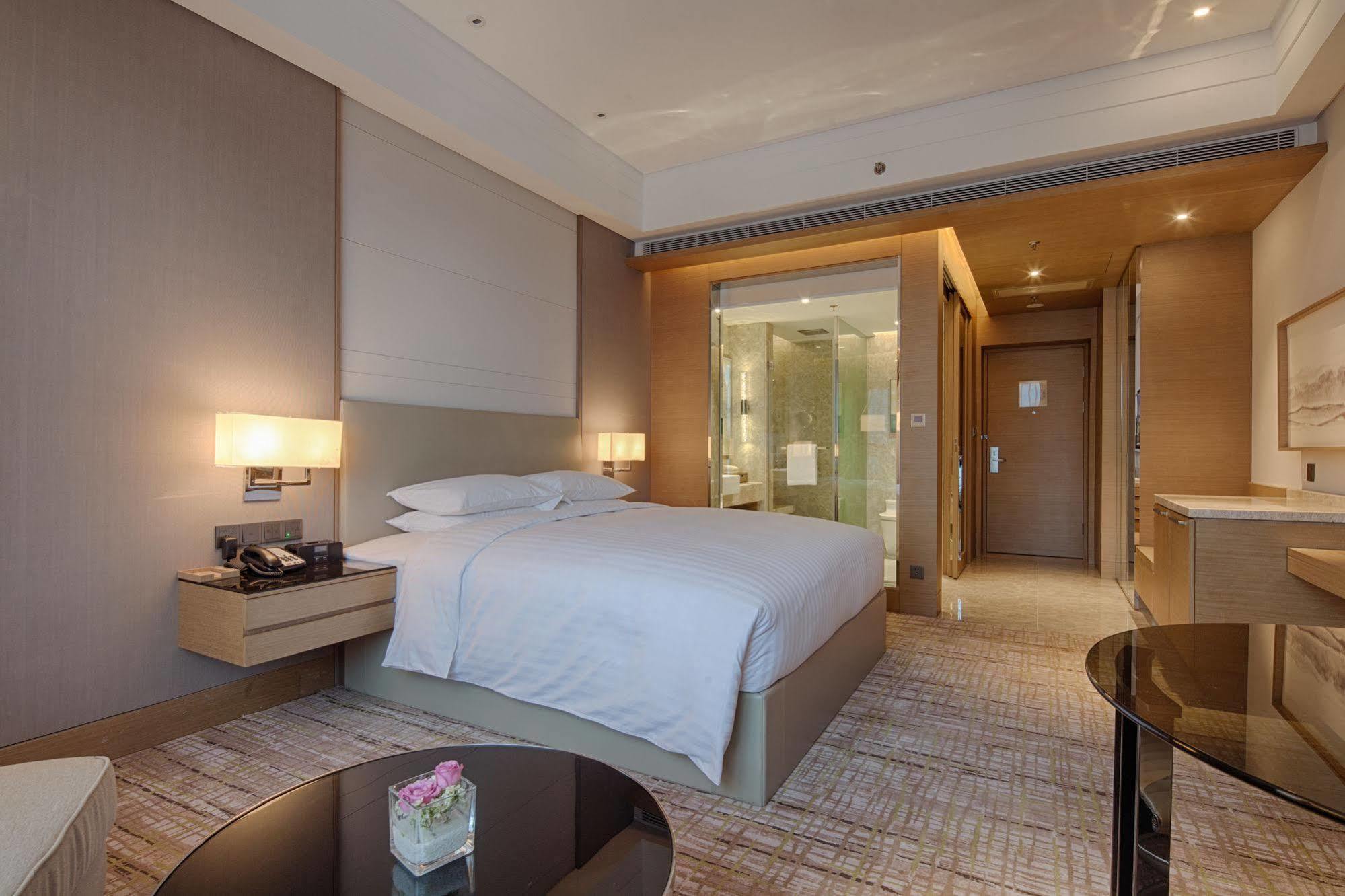 Courtyard By Marriott Hszincsang Kültér fotó