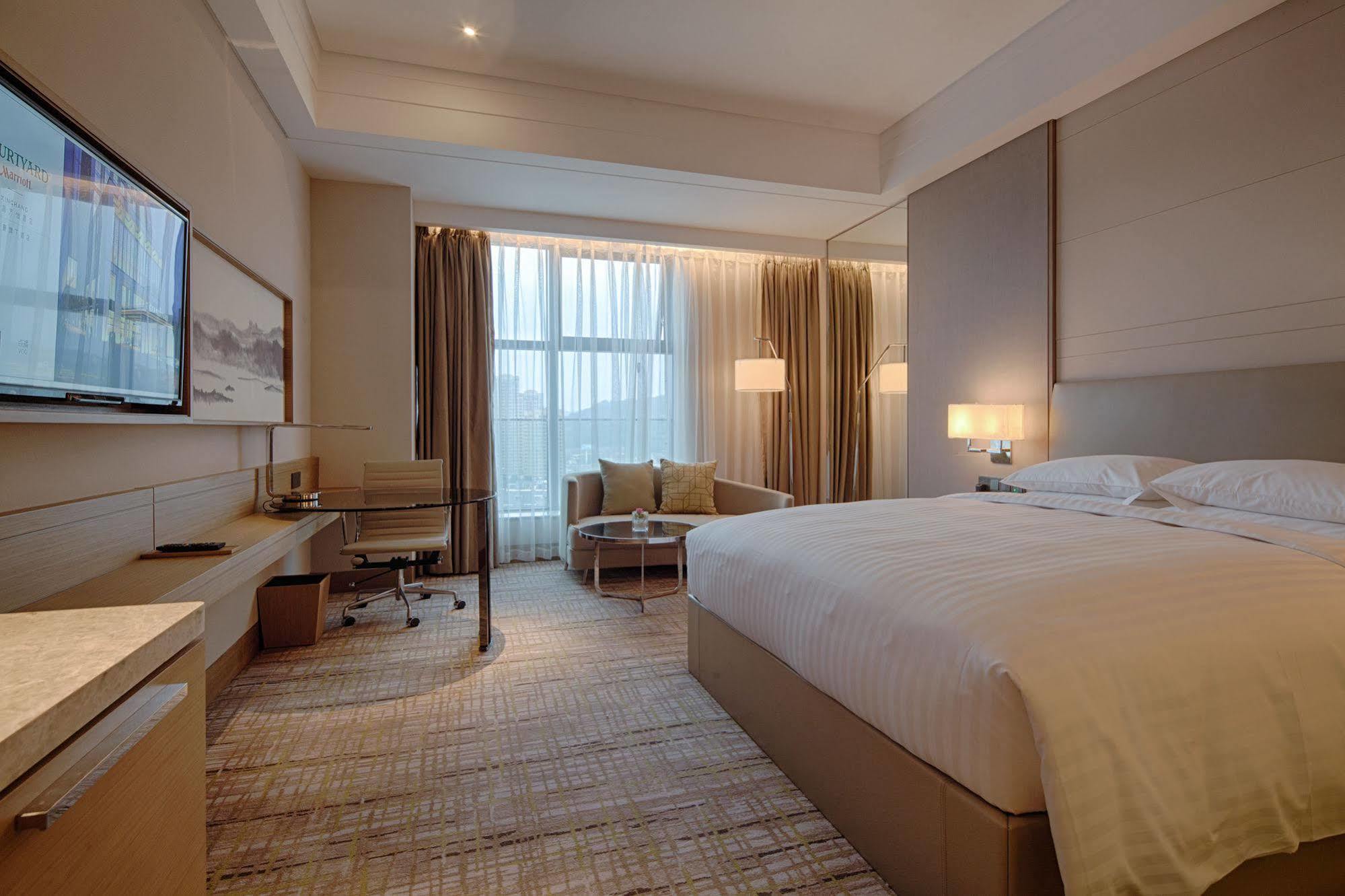 Courtyard By Marriott Hszincsang Kültér fotó